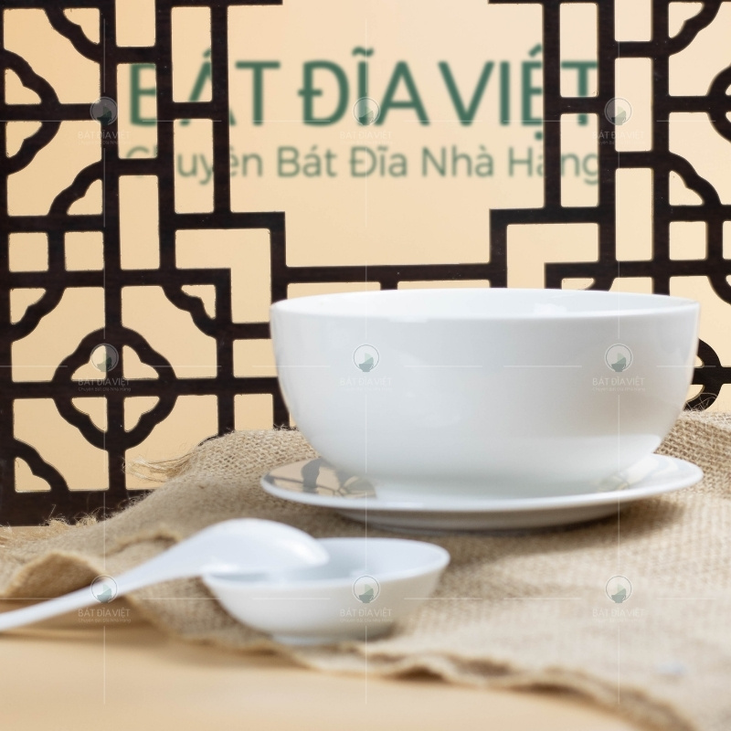 bat-pho-su-trang-phi-18-minh-chau